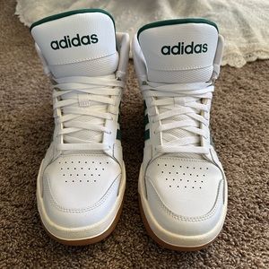 Adidas Men’s Entrap Mid Sneaker